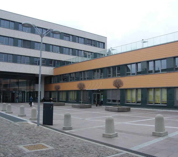 L'ospedale di Brunico visto dall'esterno